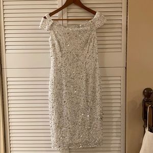 Adrianna Papell white silver dress size 4